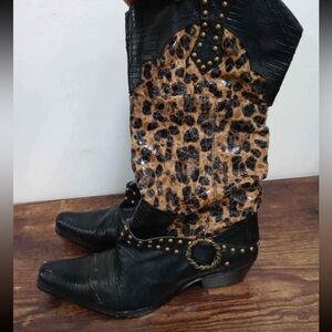 *SOLD* Vintage cheetah print cowboy boots